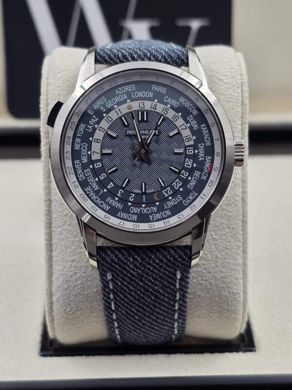 Patek Philippe World Time 2025