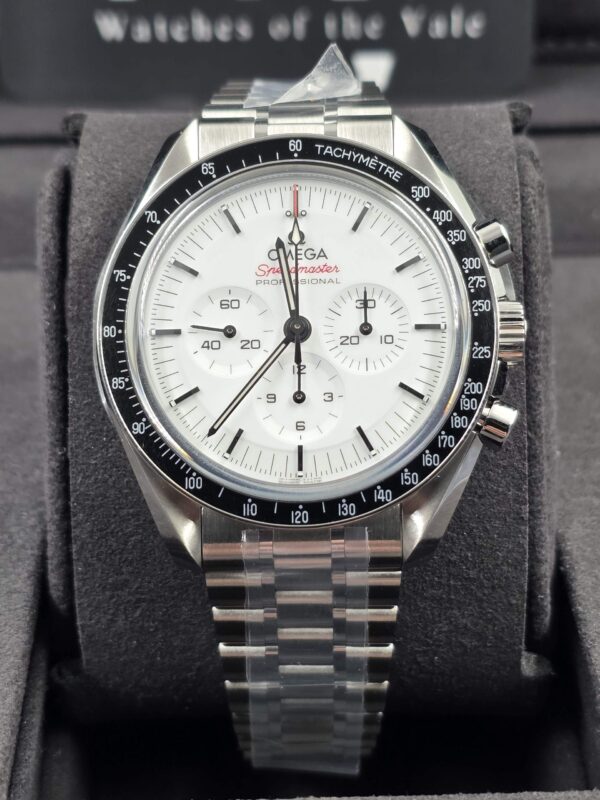 Omega Speedmaster 2025
