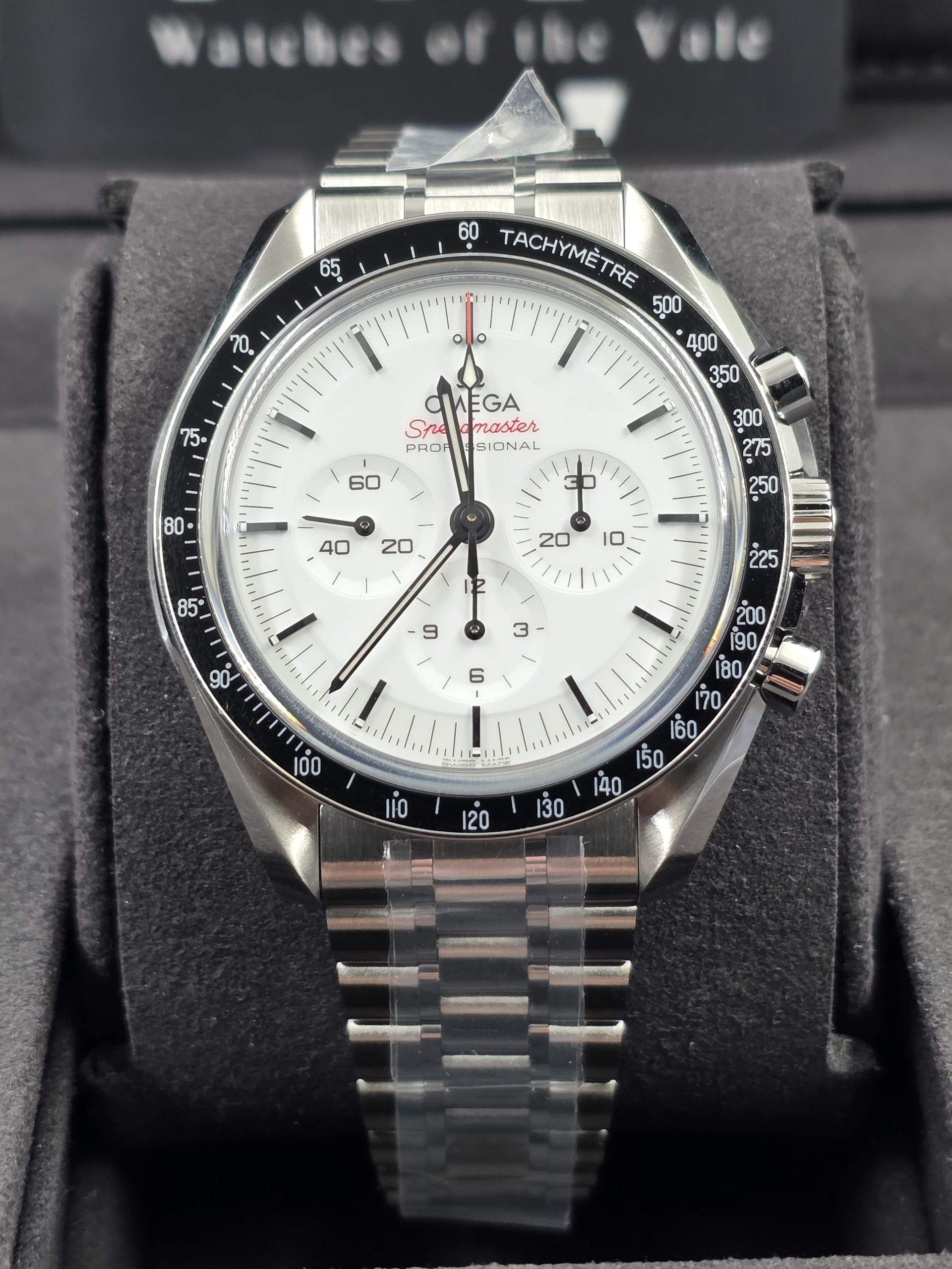 Omega Speedmaster 2025