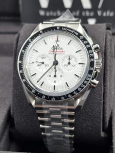 Omega Speedmaster 2025
