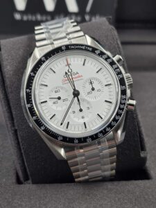 Omega Speedmaster 2025