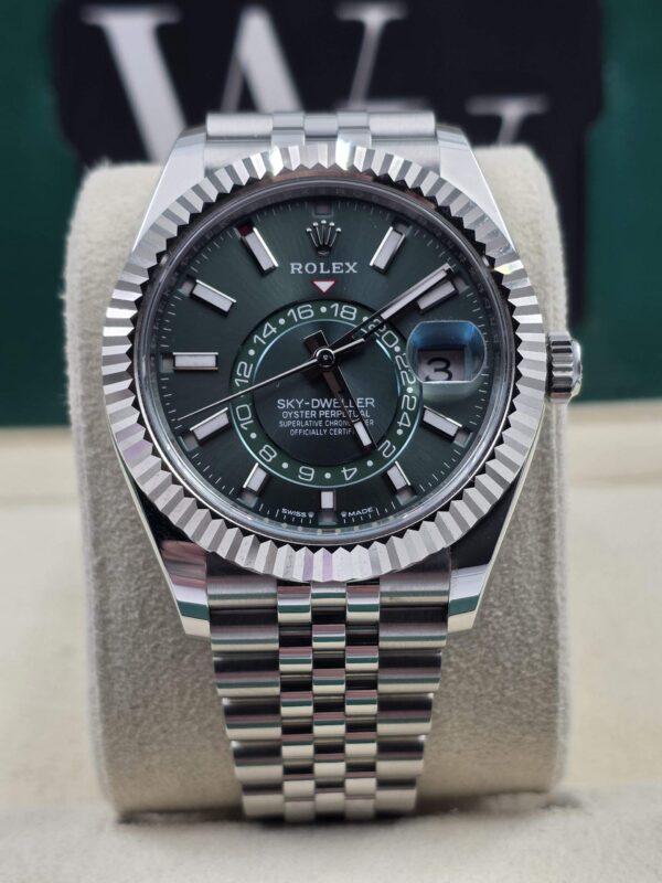 Rolex SkyDweller 2024