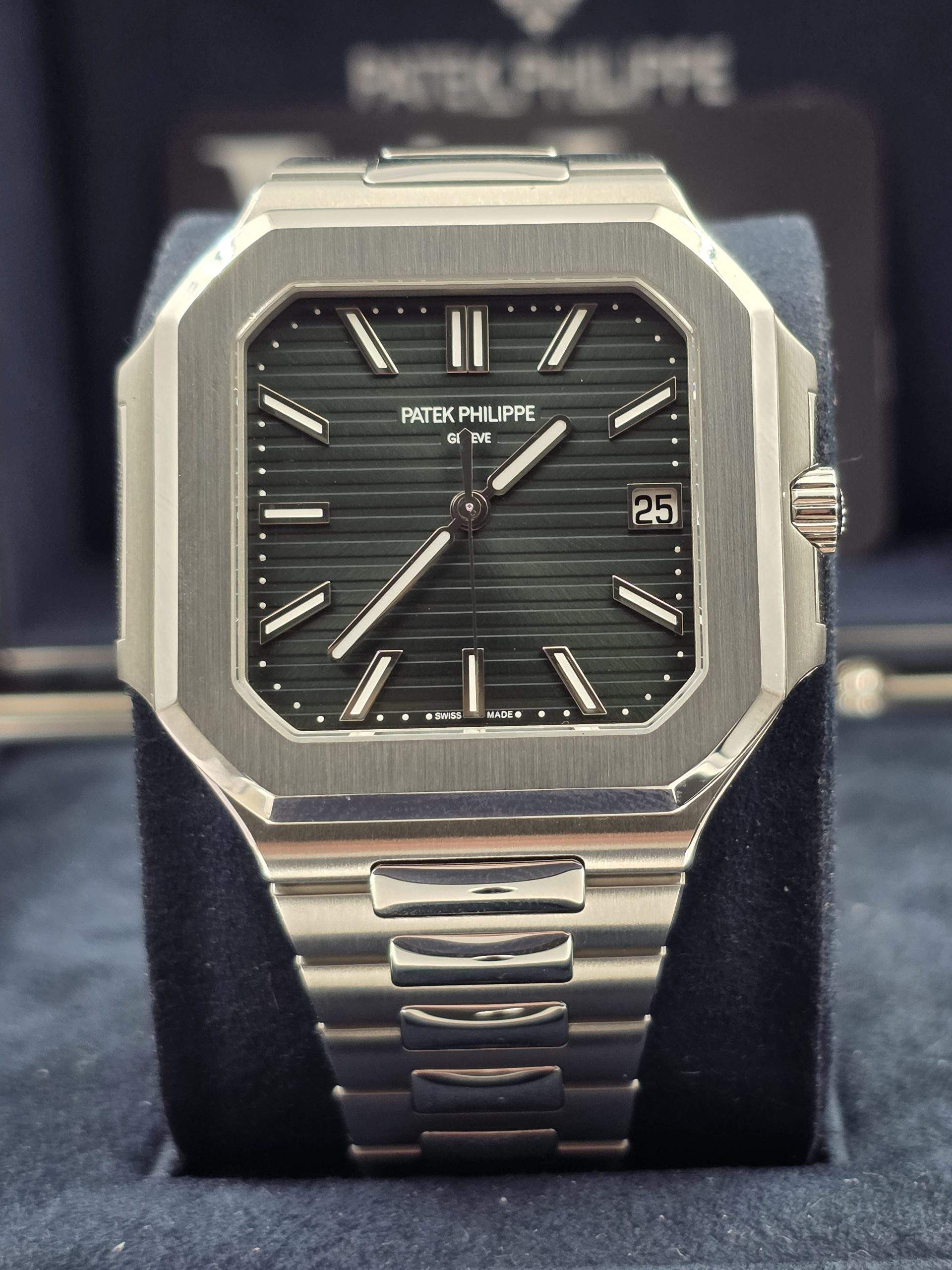 Patek Philippe Cubitus 2024
