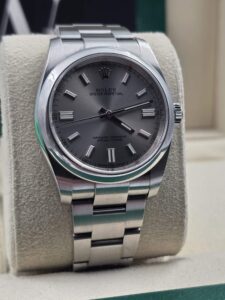 Rolex Oyster Perpetual 36 full set 2019