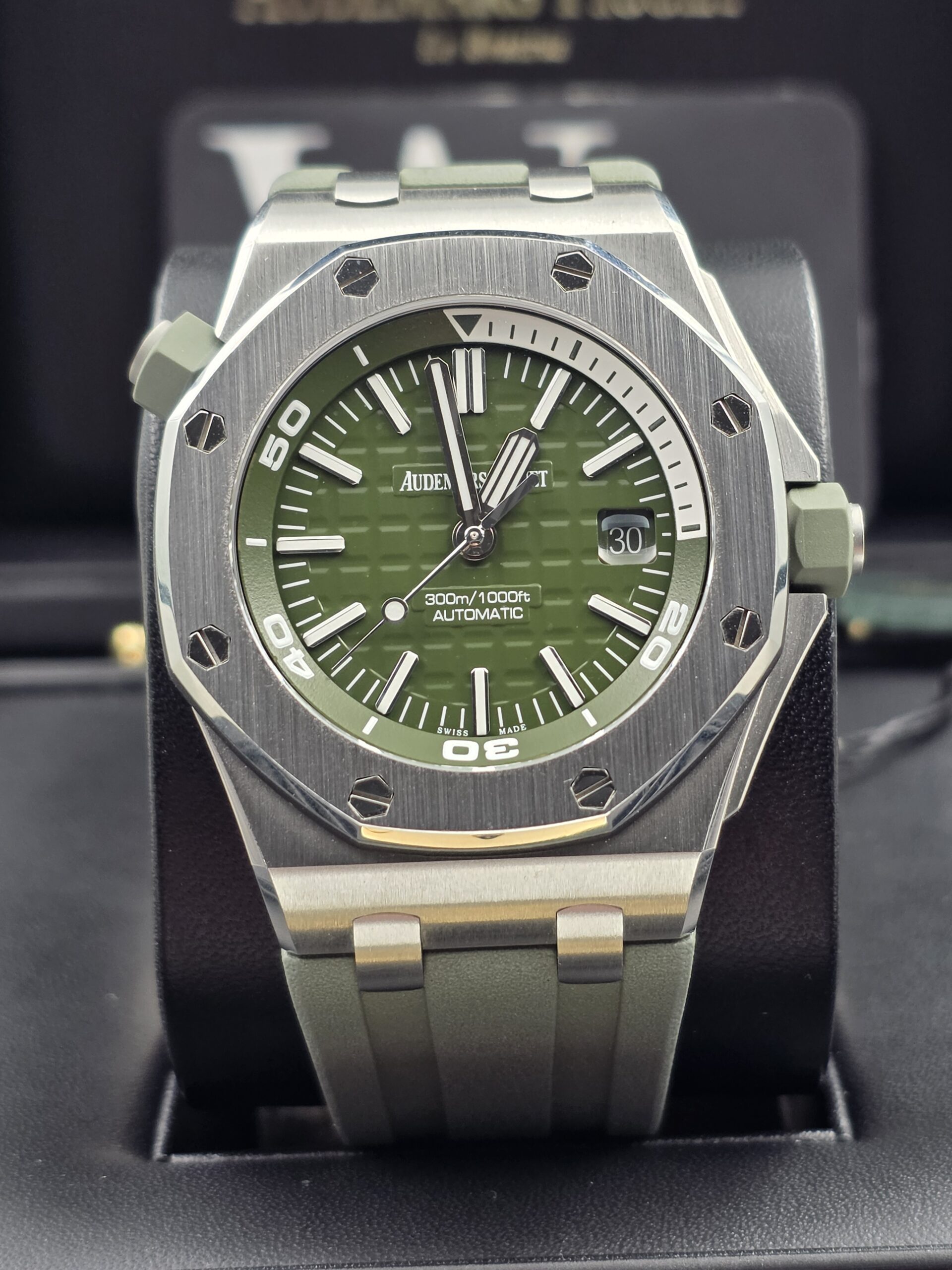 Audemars Piguet Royal Oak Offshore Diver 2018