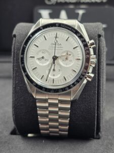 Omega Speedmaster 2021