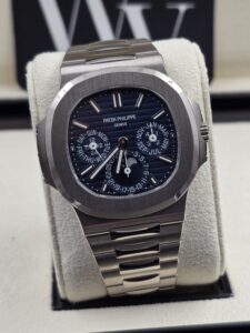 Patek Philippe Nautilus 5740G