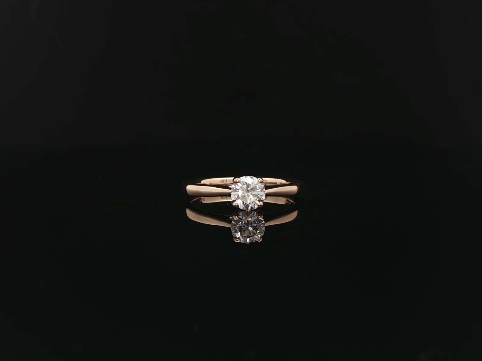GIA-CERTIFICATED Natural Diamond Ring