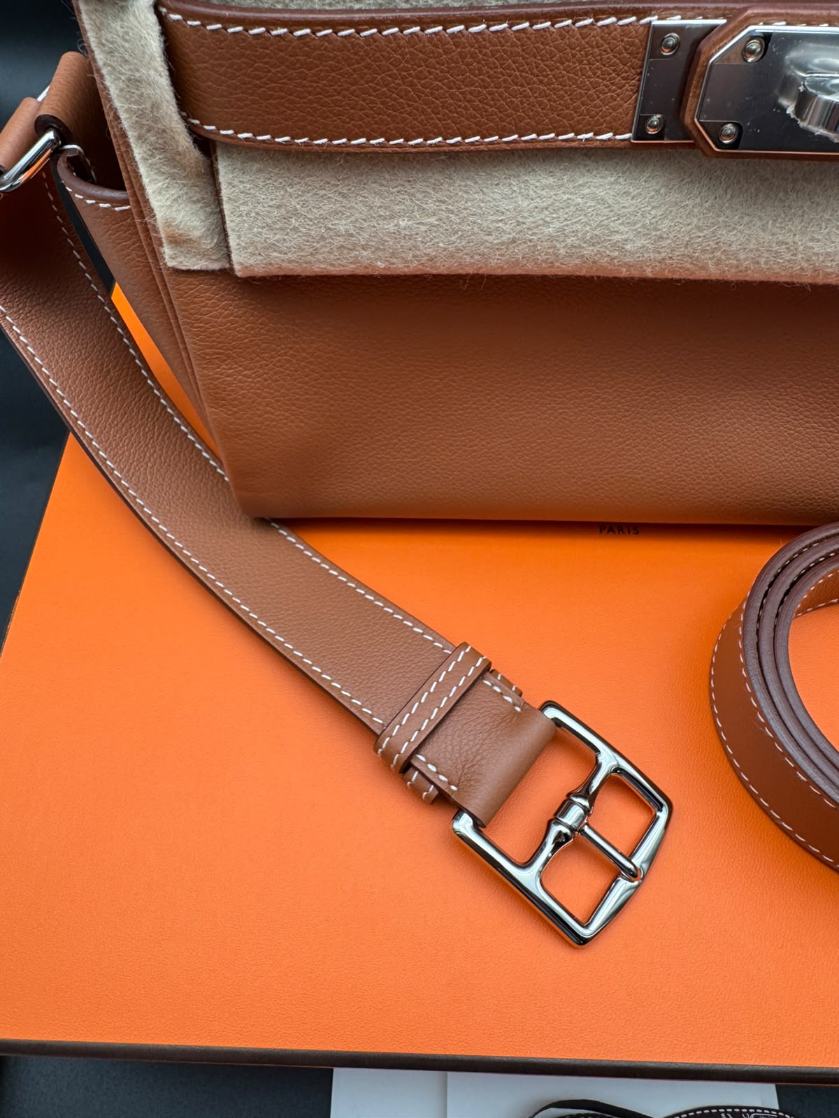 Hermès Kelly Messenger PM