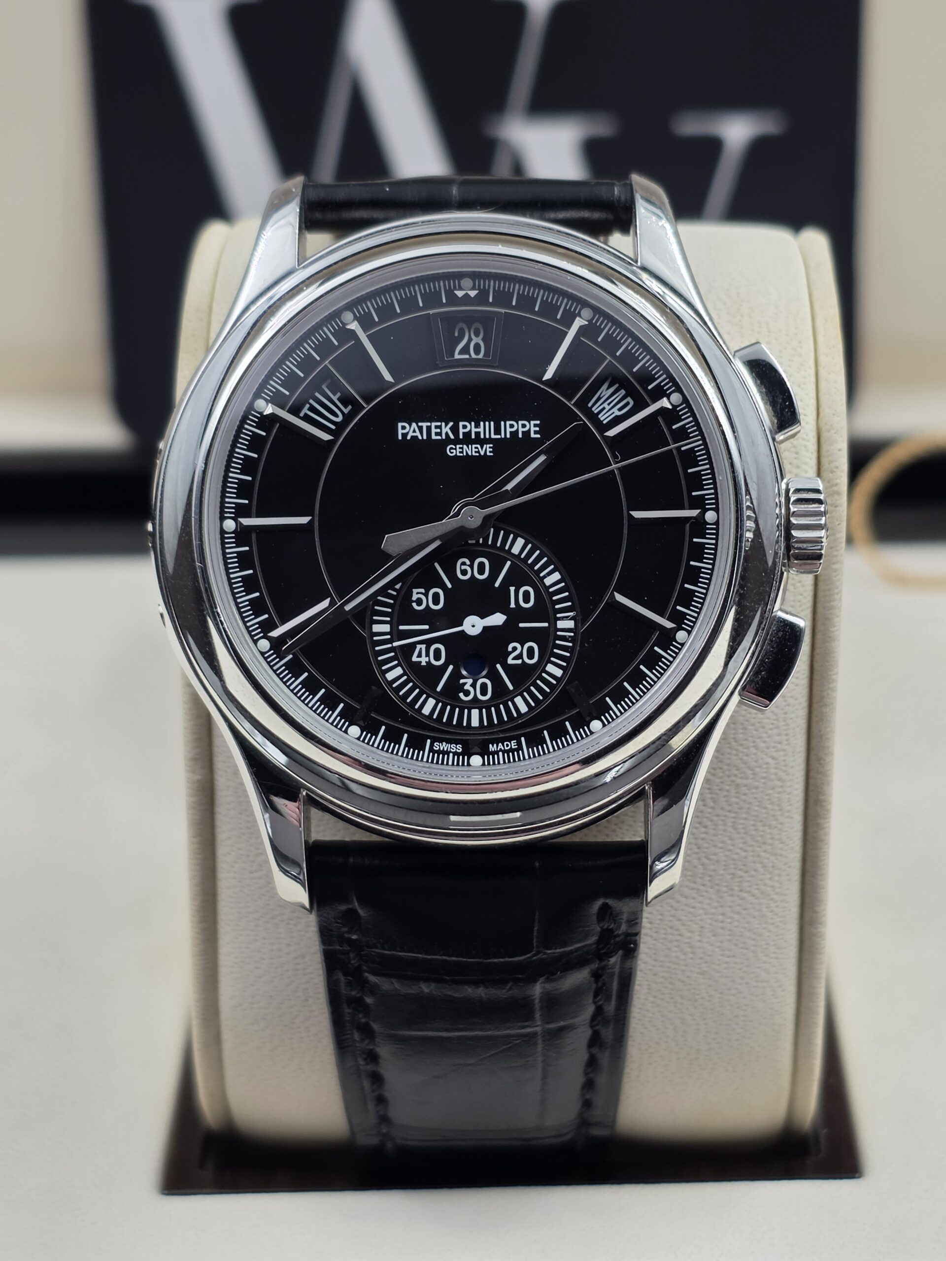 Patek Philippe Annual Calendar 2016