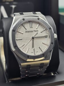 Audemars Piguet Royal Oak 2022
