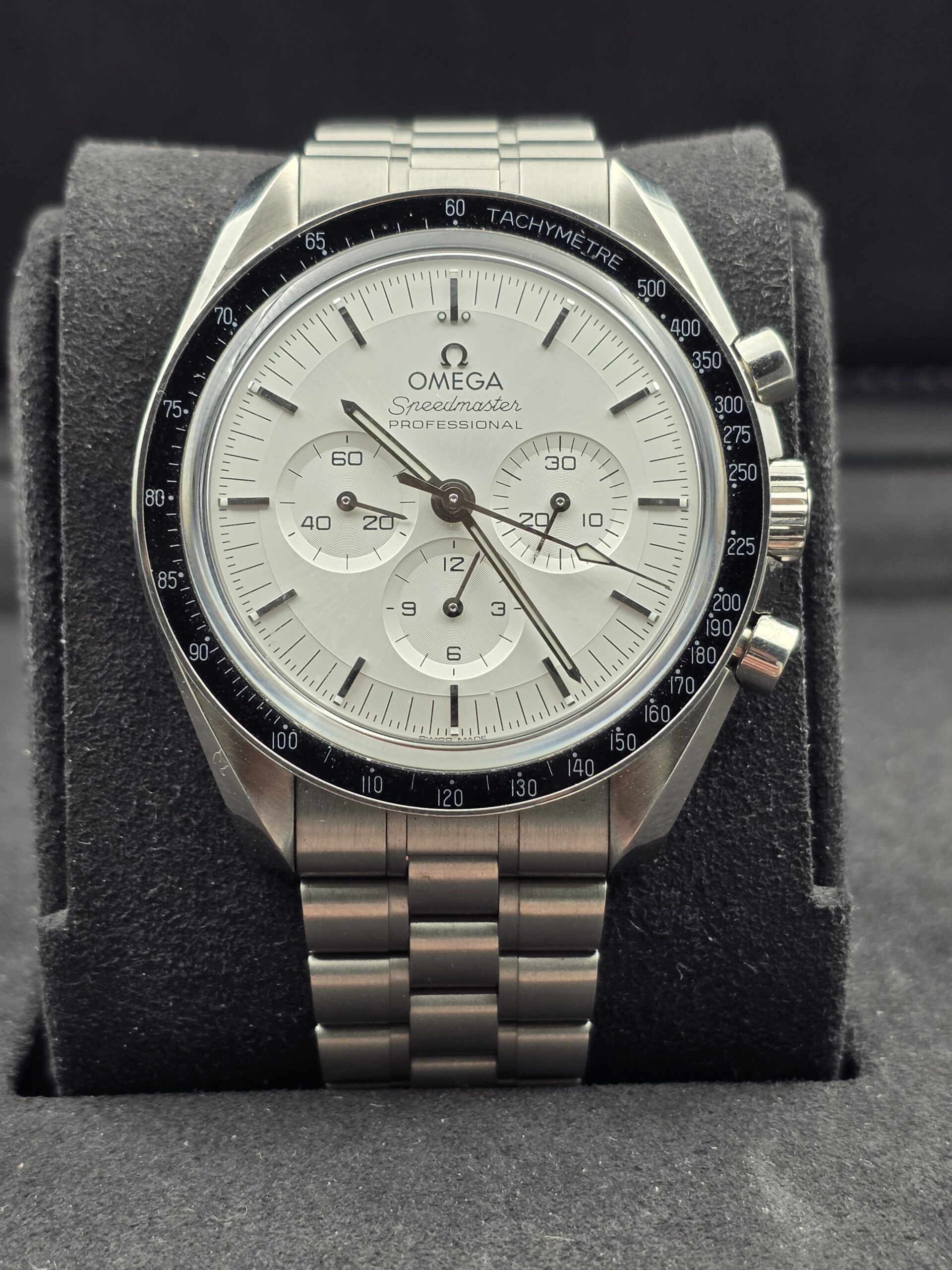 Omega Speedmaster 2021