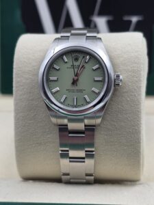 Rolex Oyster Perpetual 28